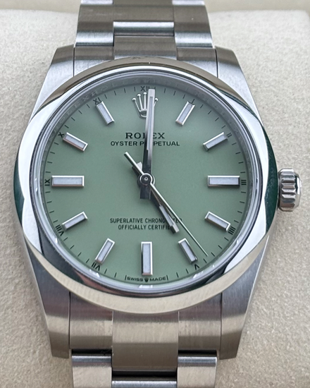 2026 Rolex Oyster Perpetual 34MM Pistachio Dial Oyster Bracelet (124200)