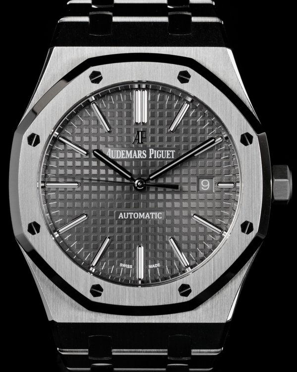 Audemars Piguet Royal Oak (15400ST.OO.1220ST.04)