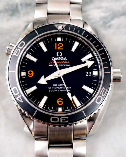No Reserve - 2016 Omega Seamaster Planet Ocean 600M 42MM Black Dial Steel Bracelet (232.30.42.21.01.003)