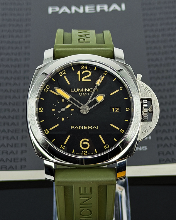 2016 Panerai Luminor 44MM Black Dial Rubber Strap (PAM00531)