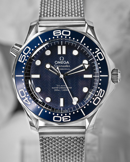 2023 Omega Seamaster Diver 300M "James Bond 60th Anniversary" 42MM Blue Dial Steel Bracelet (210.30.42.20.03.002)