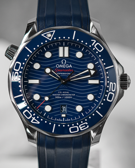 2024 Omega Seamaster Diver 300M 42MM Blue Dial Rubber Strap (210.32.42.20.03.001)