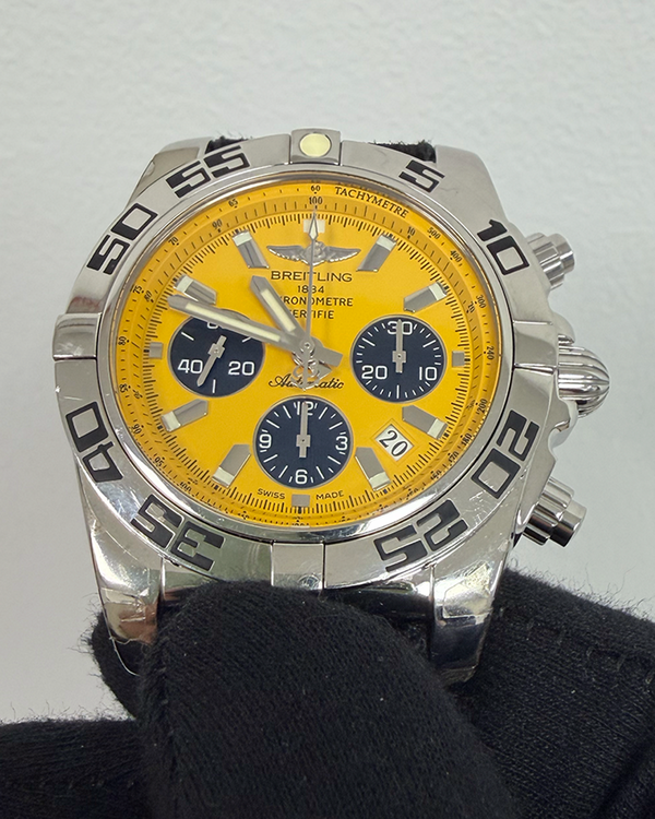 Breitling Chronomat (AB0110)
