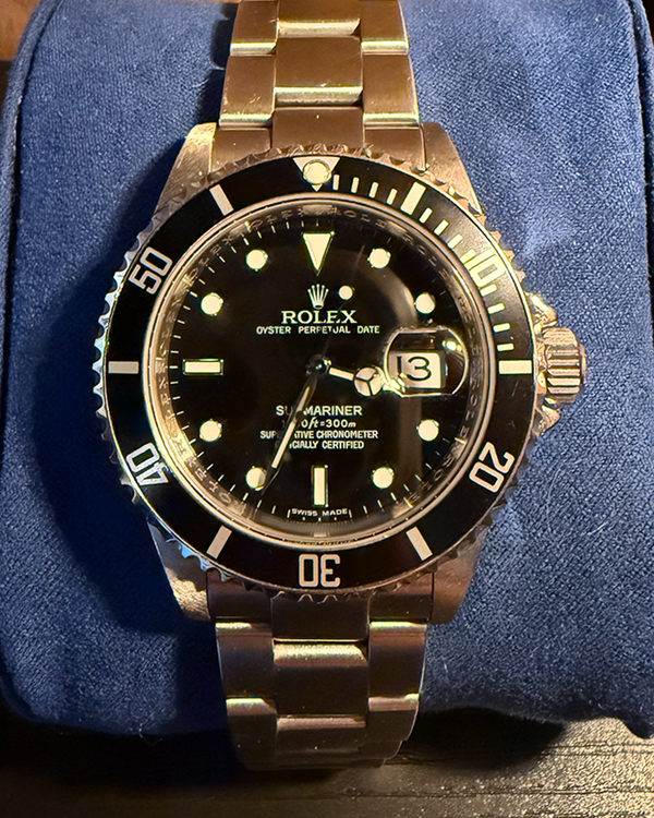 Rolex Submariner (16610LN)