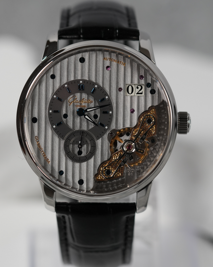 2024 Glashütte Original PanoMaticInverse 42MM Silver Dial Leather Strap (1-91-02-02-02-50)