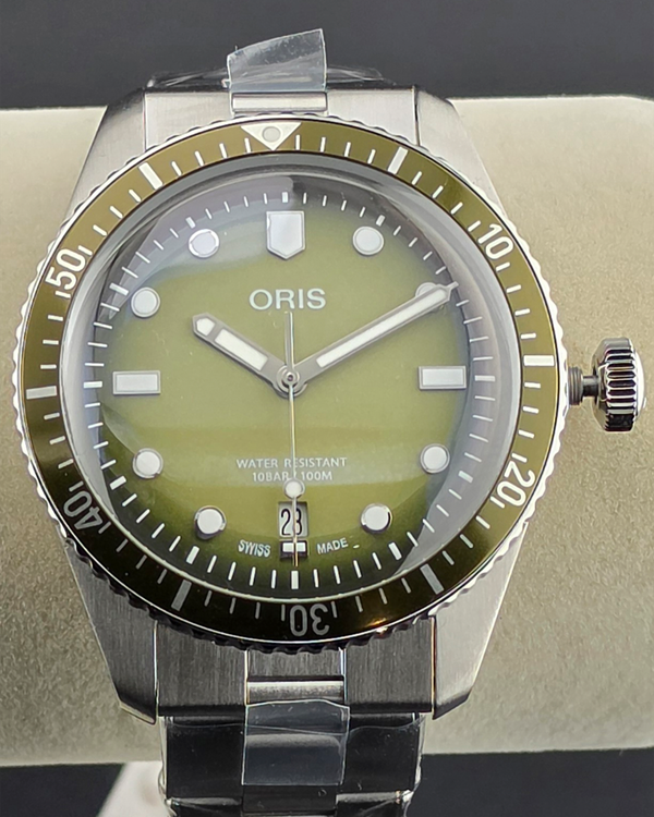 2026 Oris Divers Sixty-Five 40MM Green Dial Steel Bracelet (01 733 7707 4057)