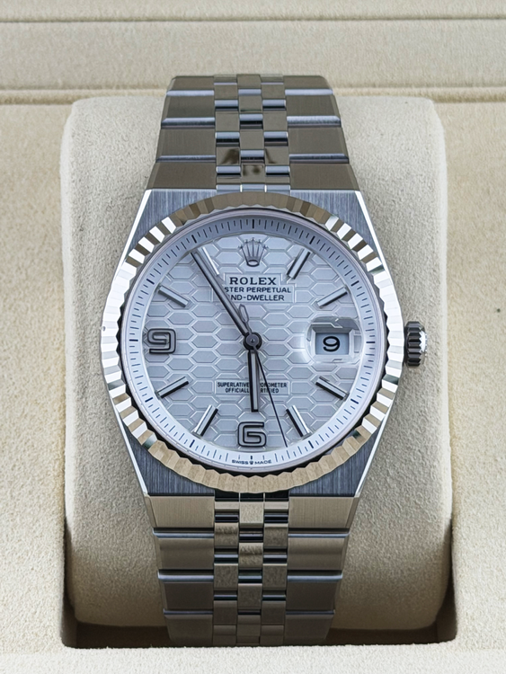 Rolex Land-Dweller (127334)