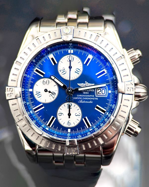 Breitling Chronograph (A13356)