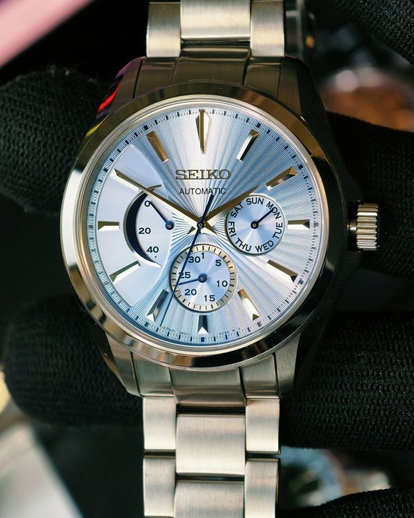 No Reserve - 2009 Seiko Brightz "Ice Wolf Eristoff" L.E. 41MM Ice Blue Dial Steel Bracelet (SDGC027)