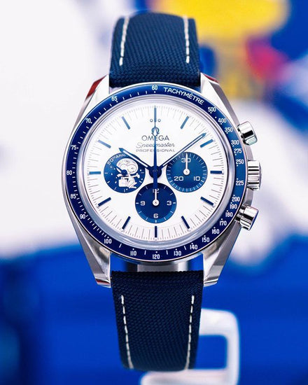 2025 Omega Speedmaster Anniversary Series “Silver Snoopy Award” 42MM Silver Dial Textile Strap (310.32.42.50.02.001)