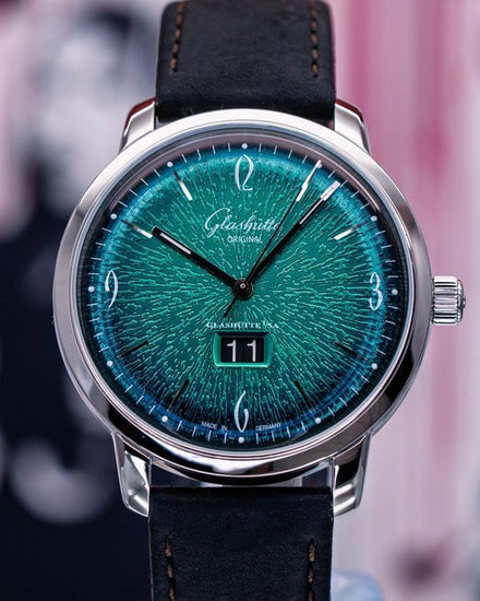 2021 Glashütte Original Sixties Panorama Date 42MM Green Dial Leather Strap (2-39-47-04-02-04)
