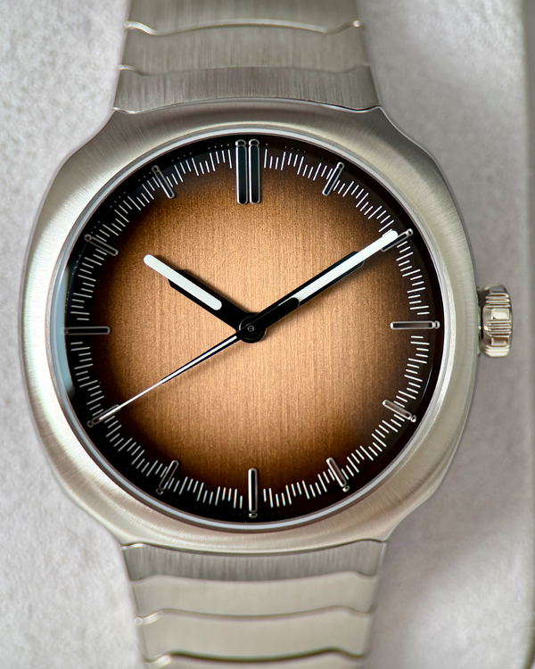 2023 H. Moser & Cie Streamliner 40MM Smoked Salmon Dial Steel Bracelet (6200-1207)