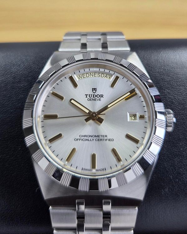 No Reserve - 2026 Tudor Royal 40MM Silver Dial Steel Bracelet (2840D1A0)