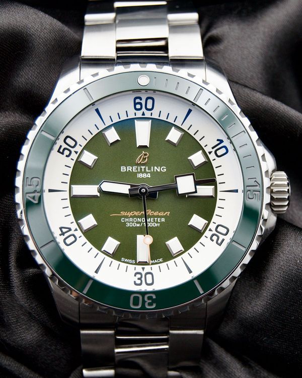 No Reserve - 2025 Breitling Superocean 44MM Green Dial Steel Bracelet (A17376A31L1A1)