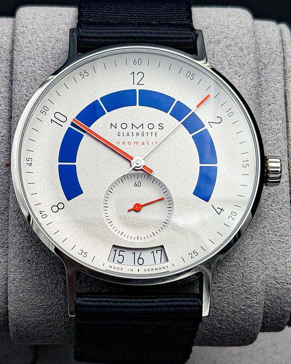 2019 NOMOS Glashutte Autobahn Neomatik Date 41MM Grey Dial Textile Strap (775)