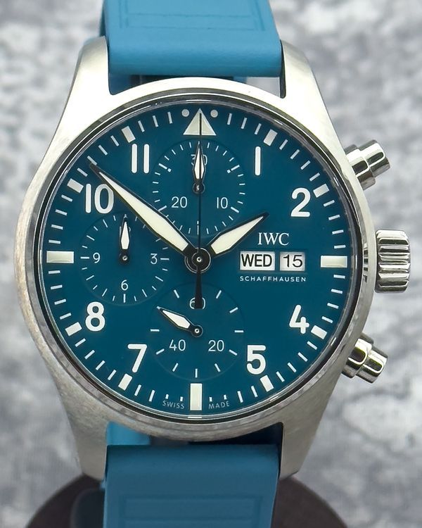 2025 IWC Schaffhausen Pilot Chronograph 41MM Blue Dial Rubber Strap (IW388117)