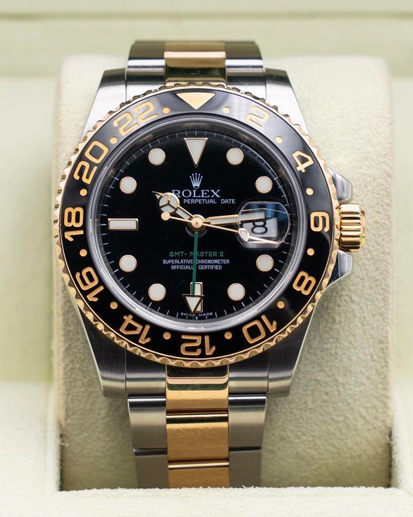 Rolex GMT-Master II (116713LN)