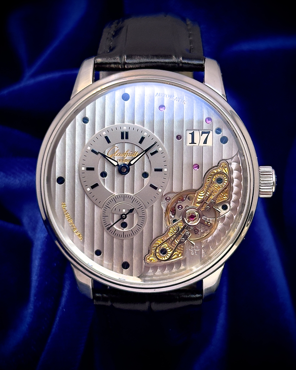 2025 Glashütte Original PanoMaticInverse 42MM Silver Dial Leather Strap (1-91-02-02-02-30)