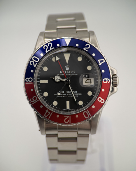 Rolex GMT-Master "Pepsi" 40MM Black Dial Oyster Bracelet (1675)