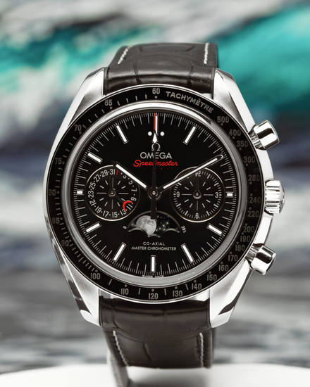 2025 Omega Speedmaster Moonphase 44.25MM Black Dial Leather Strap (304.33.44.52.01.001)