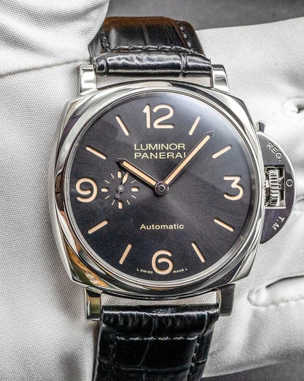 2018 Panerai Luminor Due 45MM Black Dial Leather Strap (PAM00674)