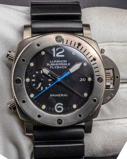Panerai Submersible Luminor Chrono Flyback 47MM Black Dial Rubber Strap (PAM00614)