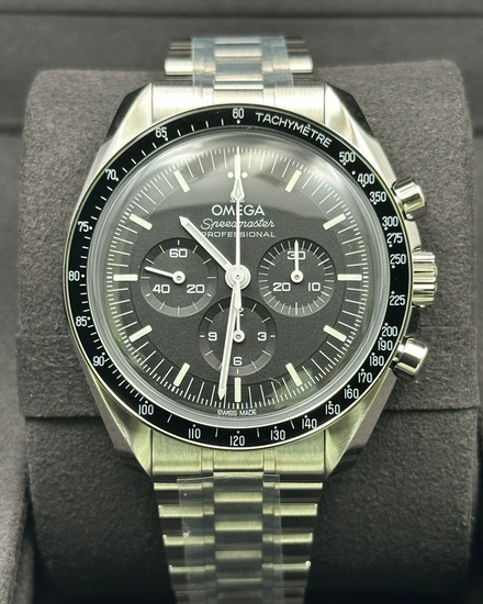 2026 Omega Speedmaster Professional Moonwatch 42MM Black Dial Steel Bracelet (310.30.42.50.01.001)