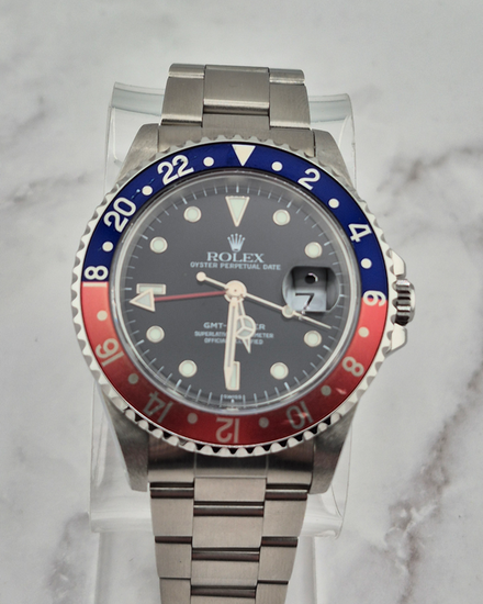 No Reserve - 1999 Rolex GMT-Master "Pepsi" 40MM Black "Swiss Only" Dial Oyster Bracelet (16700)