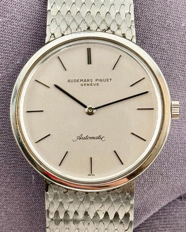 Audemars Piguet Vintage 34MM Silver Dial Steel Bracelet (5274ST)