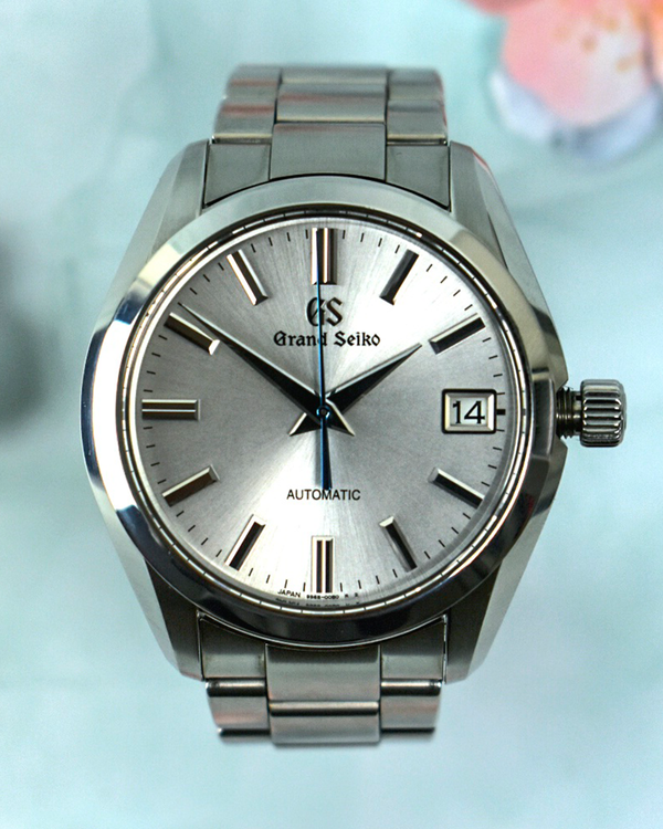 2019 Grand Seiko Heritage 40MM White Dial Steel Bracelet (SBGR307)