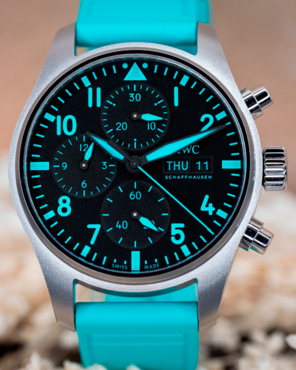 2025 IWC Schaffhausen Pilot Chronograph "Mercedes-AMG Petronas F1" 41MM Black Dial Rubber Strap (IW388108)