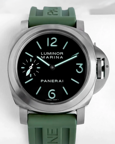 2014 Panerai Luminor Marina 44MM Black Dial Rubber Strap (PAM00177)