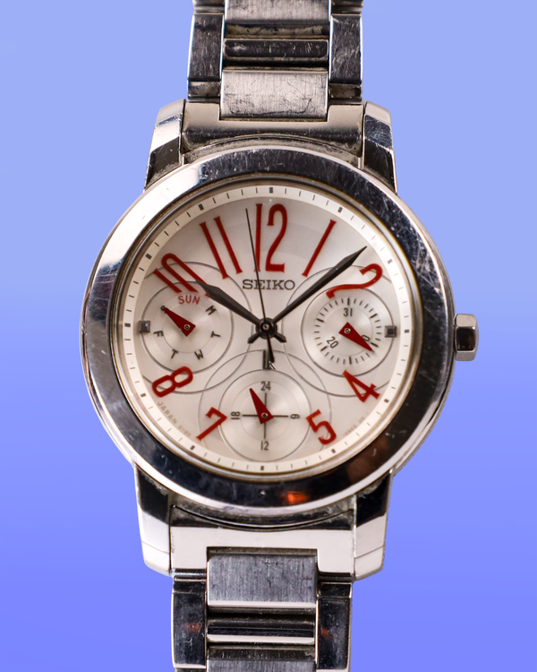 Seiko Lukia 31MM Quartz White Dial Steel Bracelet (5Y89-0AT0)