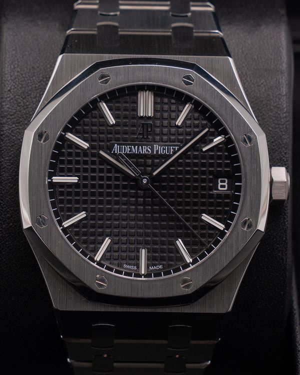 Audemars Piguet Royal Oak 41MM Black Dial Steel Bracelet (15500ST.OO.1220ST.03)