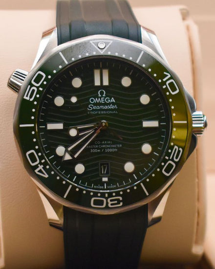2023 Omega Seamaster Diver 300M 42MM Green "Seaweed" Dial Rubber Strap (210.32.42.20.10.001)