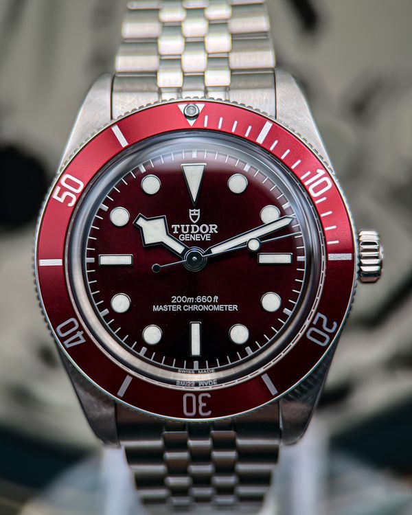 No Reserve - Tudor Black Bay '58 39MM Burgundy Dial Steel Bracelet (7939A1A0RU)