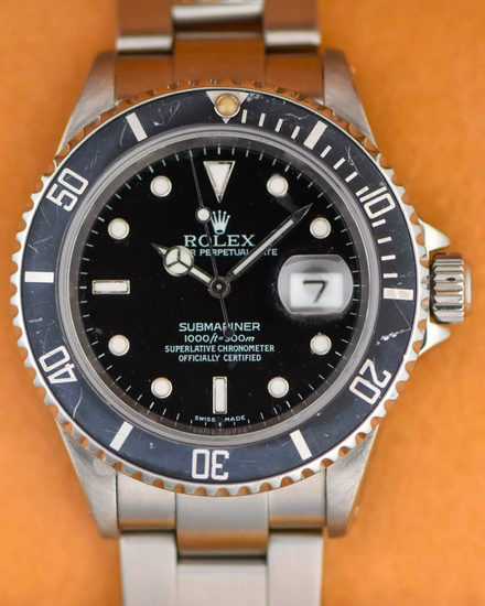 2001 Rolex Submariner Date 40MM Black Dial Oyster Bracelet (16610LN)