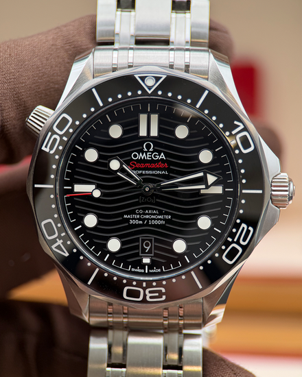 2025 Omega Seamaster Diver 300M 42MM Black Dial Steel Bracelet (210.30.42.20.01.001)