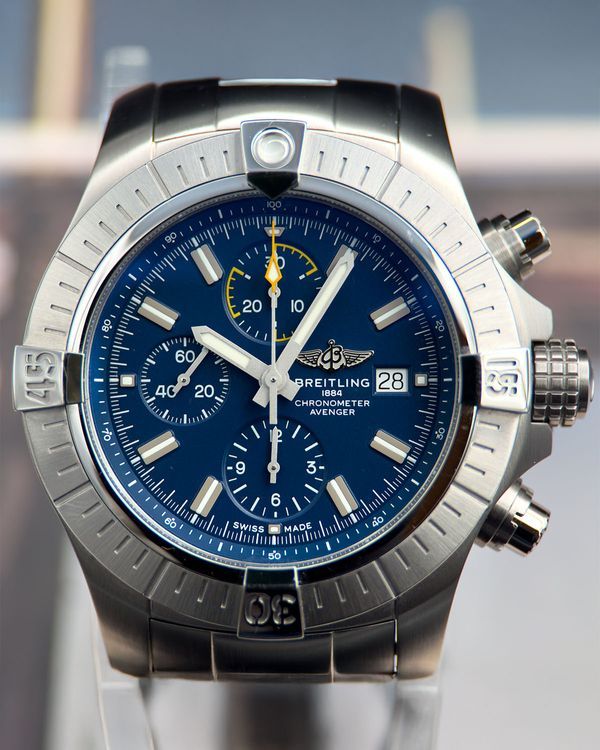 Breitling Avenger (a1331701C1A1)