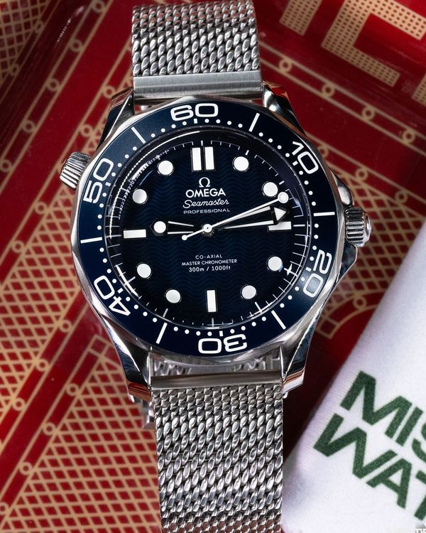 2025 Omega Seamaster Diver 300M "James Bond 60th Anniversary" 42MM Blue Dial Steel Bracelet (210.30.42.20.03.002)