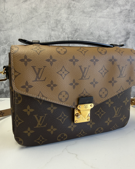 No Reserve - 2017 Louis Vuitton Pochette Métis Monogram Reverse Medium Canvas Gold-Tone Hardware Leather Strap (LV Metis Reverse)