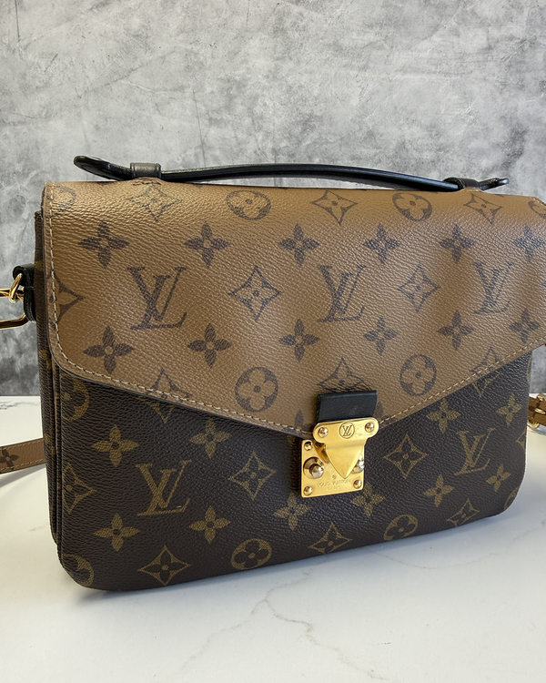 No Reserve - 2017 Louis Vuitton Pochette Métis Monogram Reverse Medium Canvas Gold-Tone Hardware Leather Strap (LV Metis Reverse)
