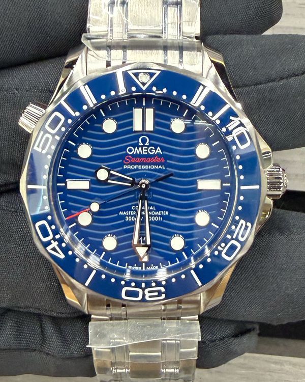 working Omega Seamaster 300 (210.30.42.20.03.001)