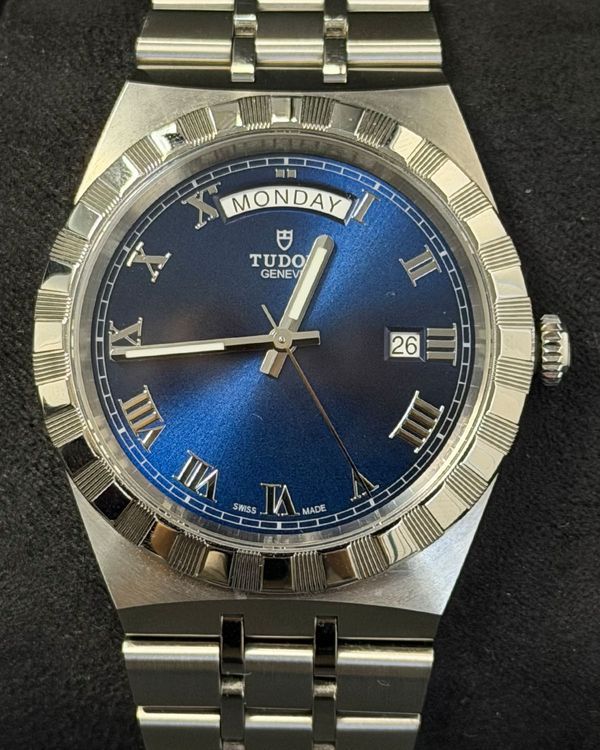 Tudor Royal (28600)