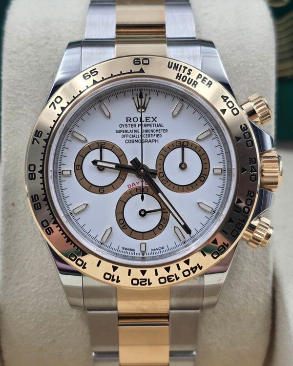 2026 Rolex Cosmograph Daytona 40MM White Dial Two-Tone Oyster Bracelet (126503)