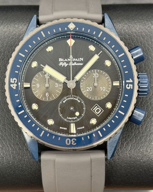 2017 Blancpain Fifty Fathoms Bathyscaphe Flyback L.E. 43MM Black Dial Rubber Strap (5200-0310-g52a)