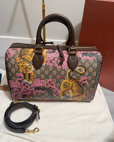 No Reserve - Gucci Bag GG Supreme Monogram Bengal Tian Boston Canvas Gold-Tone Hardware Leather Strap (GG Supreme)