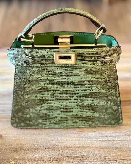 2026 Fendi Bag Peekaboo Isseeu Petite Green Lizard Exotic Leather Gold-Tone Hardware Leather Strap (Peekaboo Isseeu)