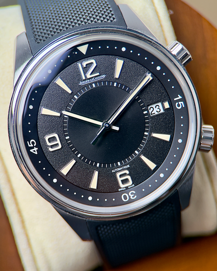 2022 Jaeger-LeCoultre Polaris Date 42MM Black Dial Rubber Strap (Q9068670)