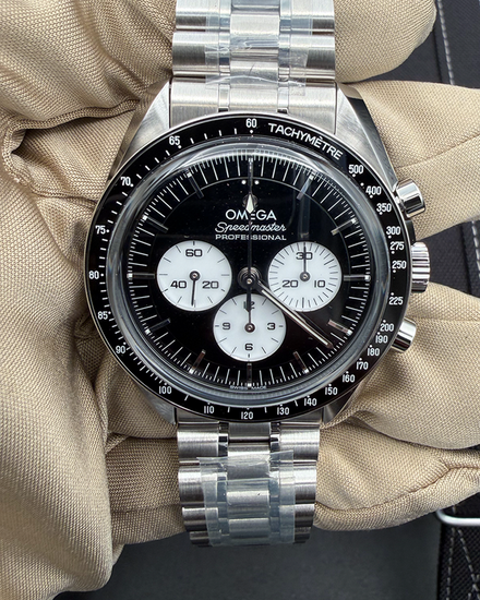 2026 Omega Speedmaster Professional Moonwatch 42MM Black Dial Steel Bracelet (310.30.42.50.01.004)